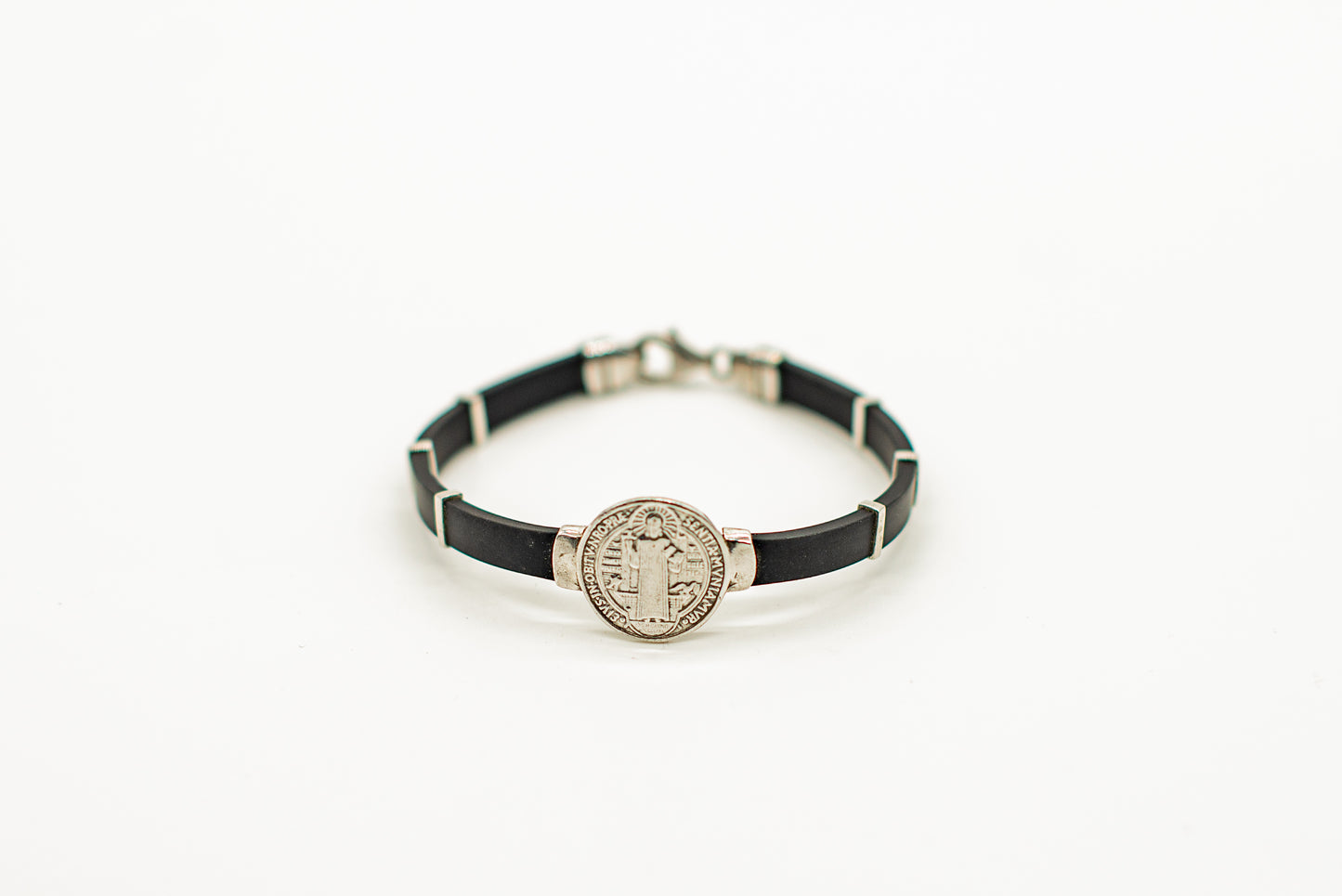 bracelet  Saint Benedict